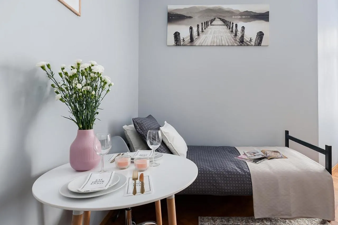 Meadow Studios By Loft Affair Kraków 0*,